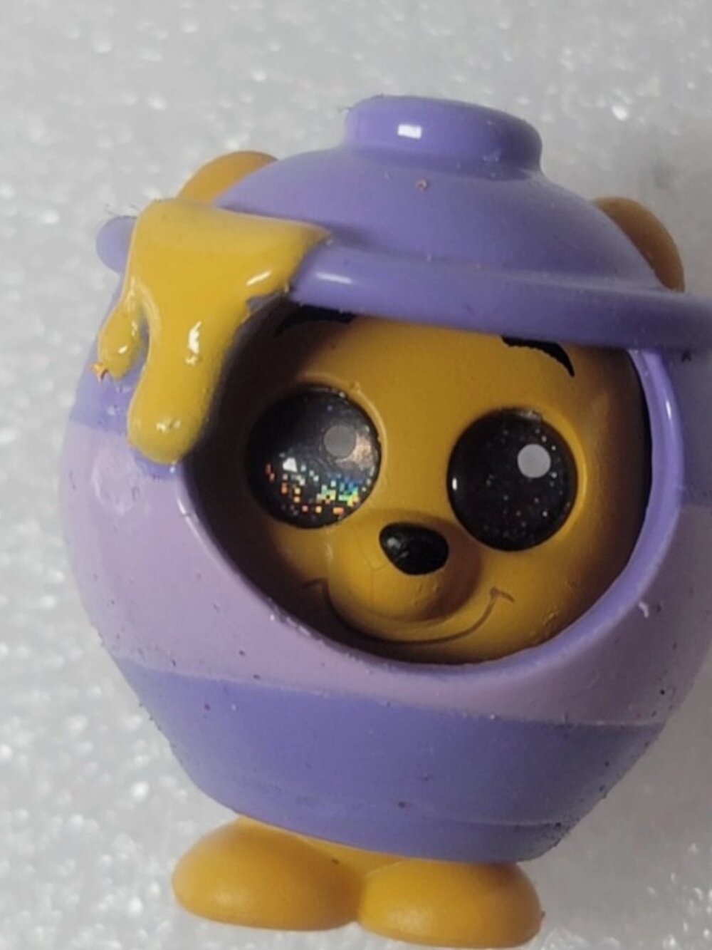 Costume Cutie Winnie the Pooh in Honey Pot Disney Doorables